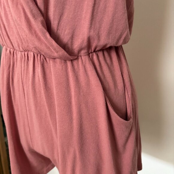 Rose Sleeveless Romper by Enough About Me – Elastic Waist, Pockets, Size S/M - Picture 4 of 8